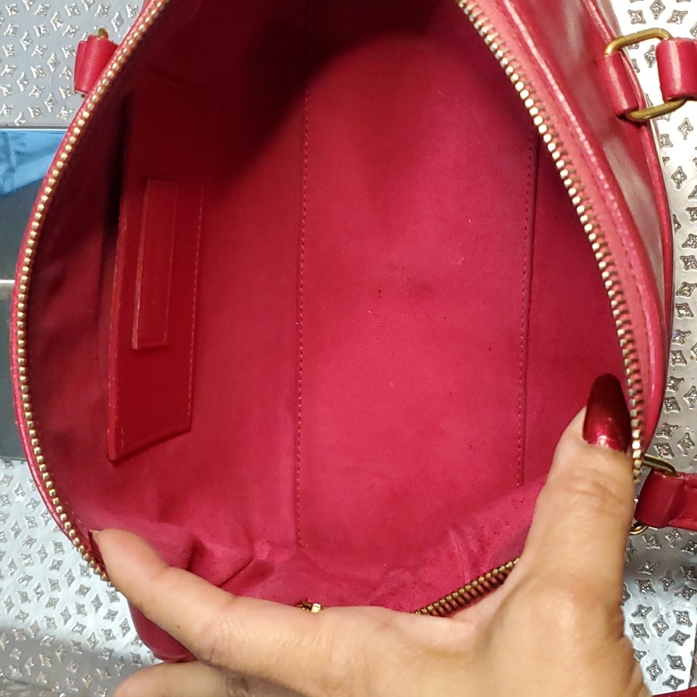 SAINT LAURENT PARIS CROSSBODY - Picture 13 of 16